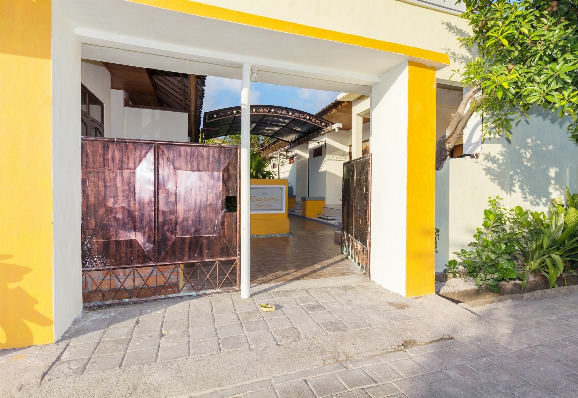 Reddoorz @ Sehati Raya Kuta Legian Exterior foto